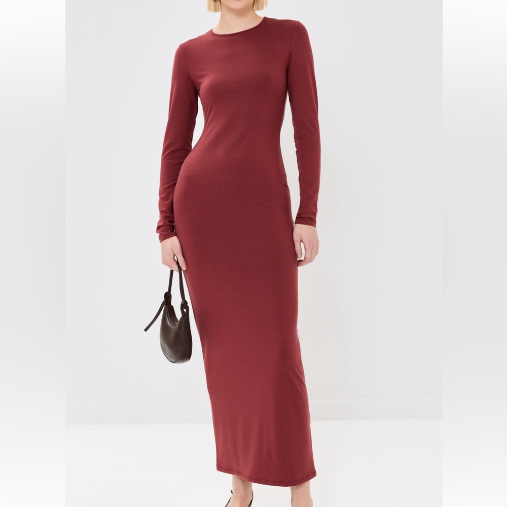 NWT REFORMATION Tommie Knit Maxi Dress, Chianti, size L - Picture 4 of 5